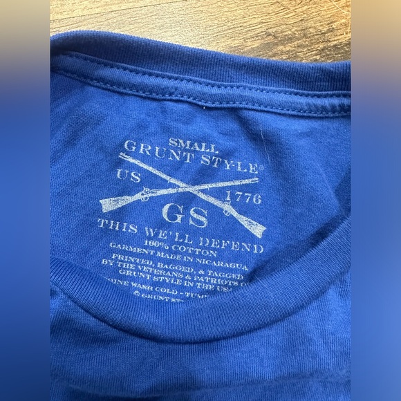 NWOT Grunt Style Women’s Tee - Picture 2 of 2